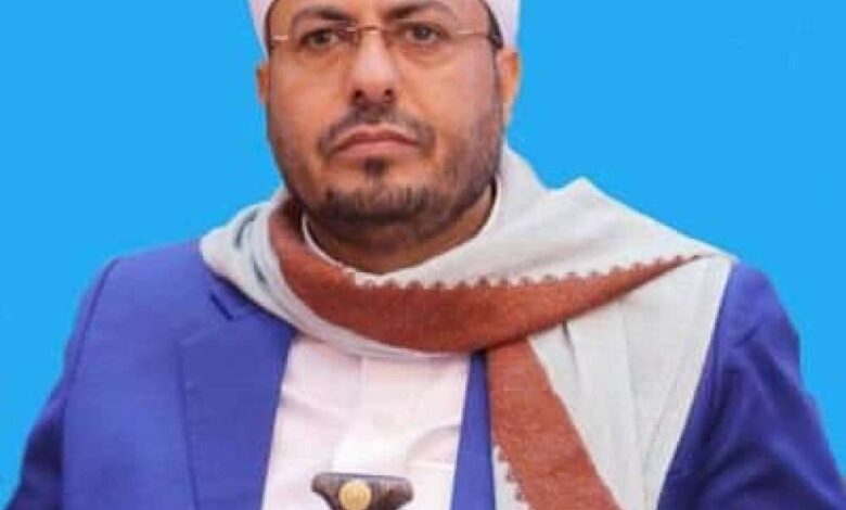 وزير سابق مخاطبًا الحوثيين: أنتم مجرمون باسم المذهب