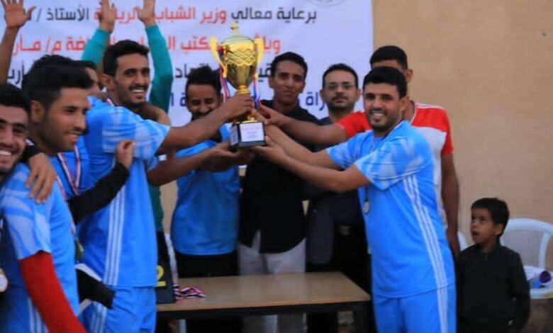 منتخب مأرب لكرة اليد يحصد كأس أعياد الثورة اليمنية