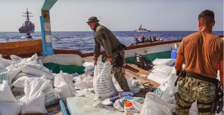 قيادي مؤتمري يعلق على ضبط سفينة كانت تحمل وقود صواريخ باليستية إلى اليمن