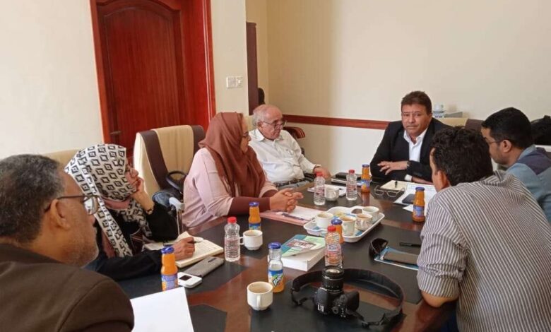 النائب العام يناقش مع مركز اليمن لدراسات حقوق الإنسان مناصرة العدالة التصالحية
