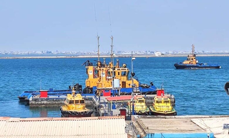 ميناء عدن يستكمل صيانة الساحبة "وادي حطيب"
