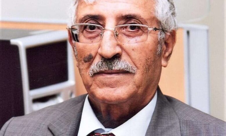 محافظ صنعاء "اللواء عبدالقوي شُريف"  يعزِّي في وفاة أديب اليمن الكبير الدكتور عبدالعزيز المقالح  .