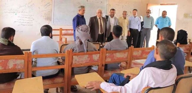 رئيس جامعة لحج يدشن العملية الامتحانية بكلية التربية صبر