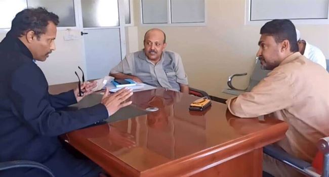 محافظ أبين يلتقي مدير عام مشروع الاشغال العامة بمحافظات عدن - أبين - لحج