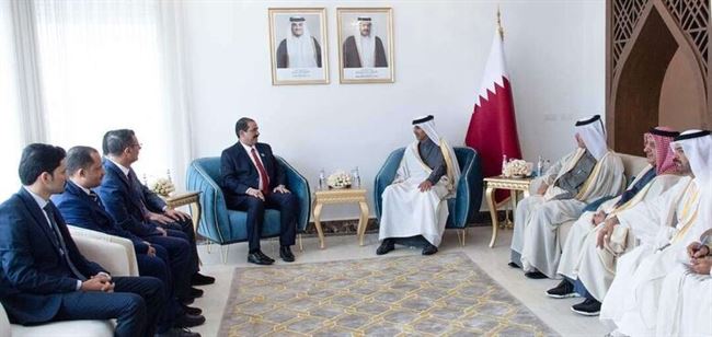 وزير الداخلية يلتقي رئيس مجلس الوزراء القطري وأمين عام مجلس وزراء الداخلية العرب