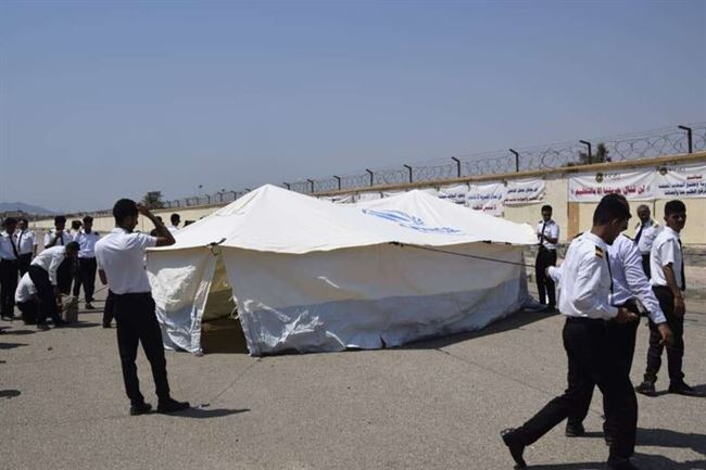 أكاديمية بازرعة للطيران تنصب خيمة للاعتصام في وقفتها الاحتجاجية السابعة