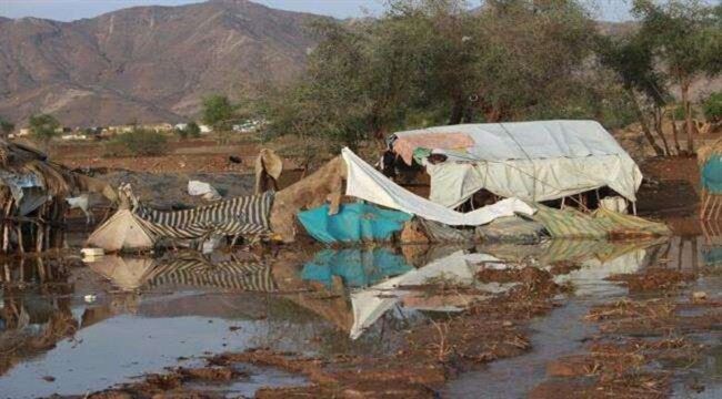 الجوف.. تضرر 20 أسرة نازحة بشكل كلي في مخيم الحبل جراء الأمطار