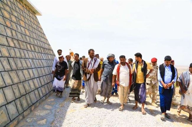 وكيل أول حضرموت يفتتح مشروع بناء الخزان الإضافي لمياه مديرية غيل بن يمين