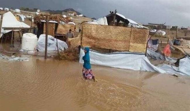 تضرر 349 عائلة يمنية جراء الأمطار والسيول