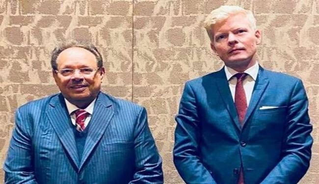 تبادل للرسائل بين الرئيس علي ناصر والمبعوث الدولي إلى اليمن