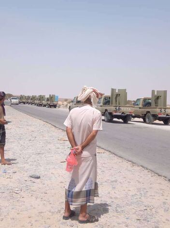 دفعة تجهيزات عسكرية لقوات درع الوطن في طريقها الى عدن