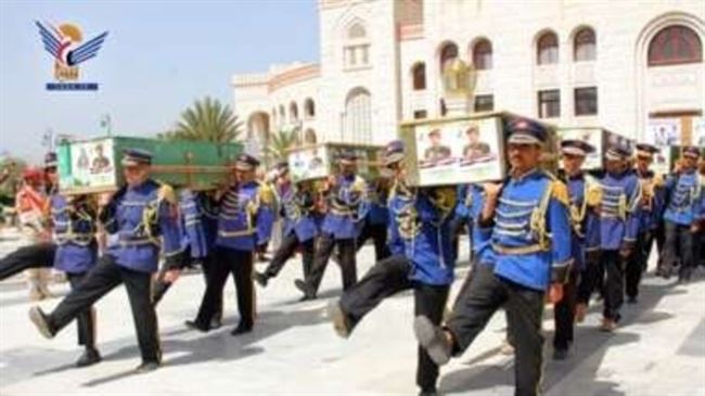 مقتل ثمانية ضباط حوثيين في معارك مع قوات الجيش