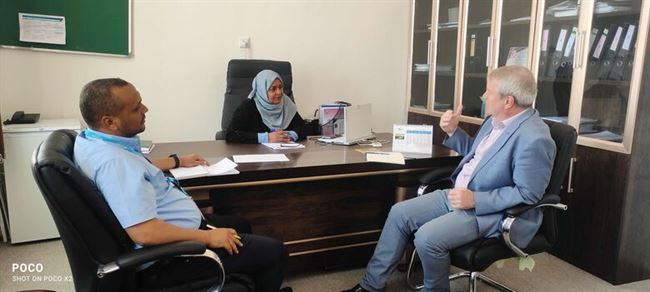 رئيس دائرة الإغاثة تبحث مع ممثل اليونسيف في اليمن اوجه التعاون المشترك في مجال التعليم