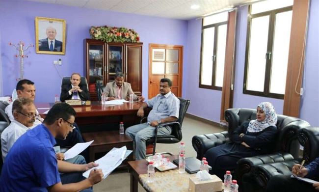 وزير التعليم العالي يترأس اجتماعاً موسعاً للجنة العليا للاختبارات في عدن